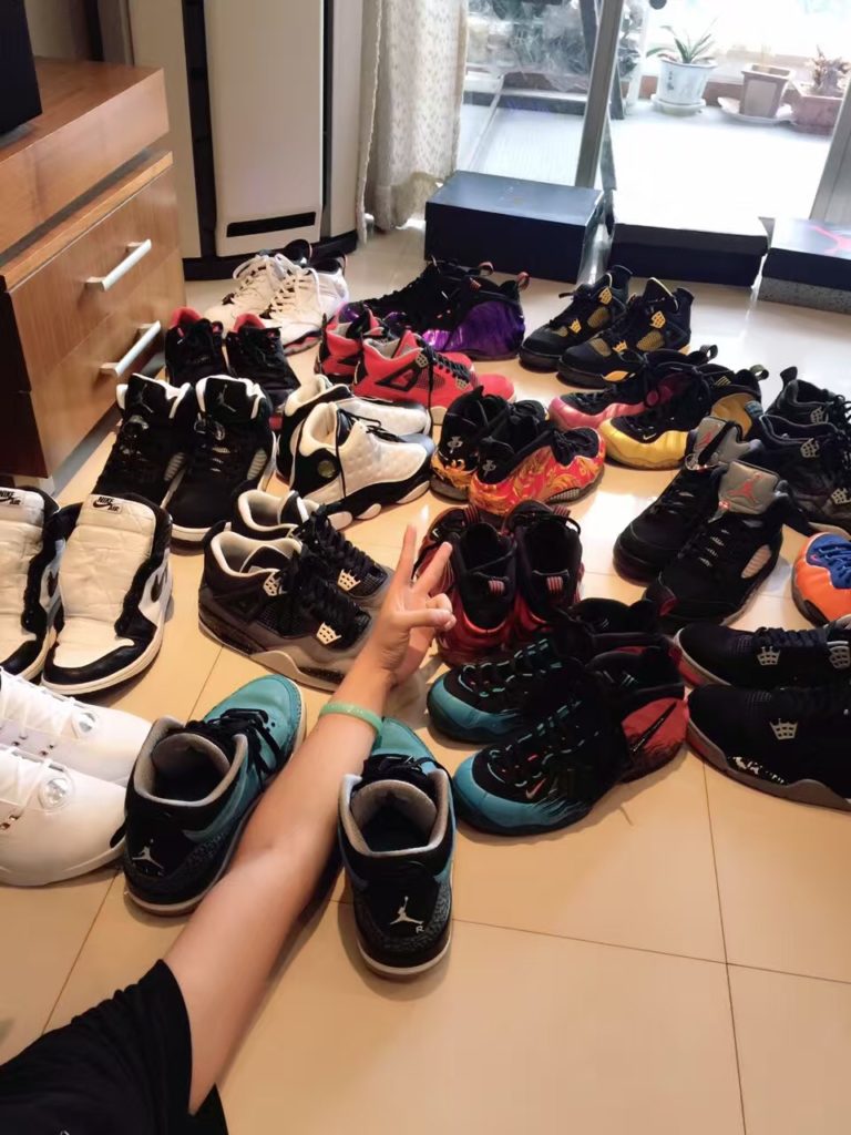 Kris Wu Goes Sneaker Shopping With Complex 