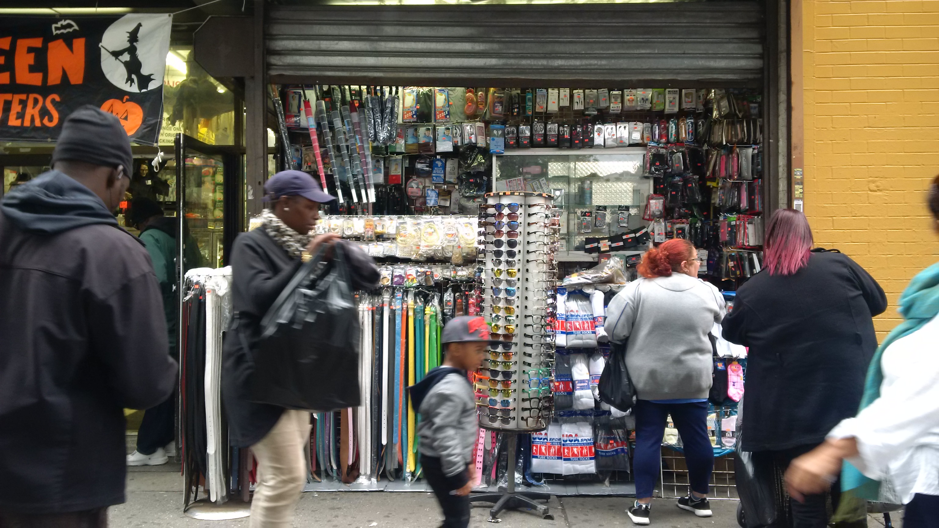 Profits, Taxes and worries meet the vendors of the Bronx NYU News